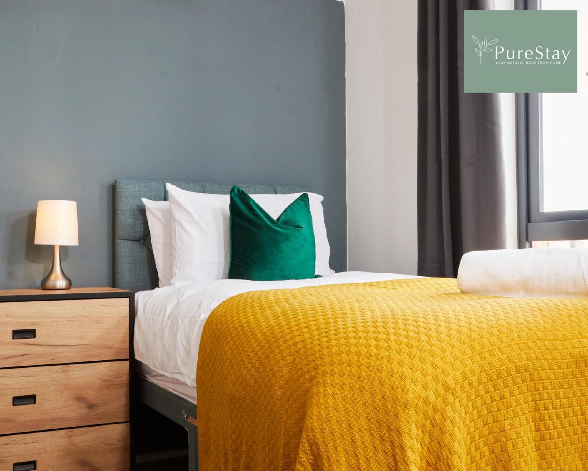Stunning 5 Bed Manchester House With Parking By Purestay Short Lets & Serviced Accommodation 외부 사진