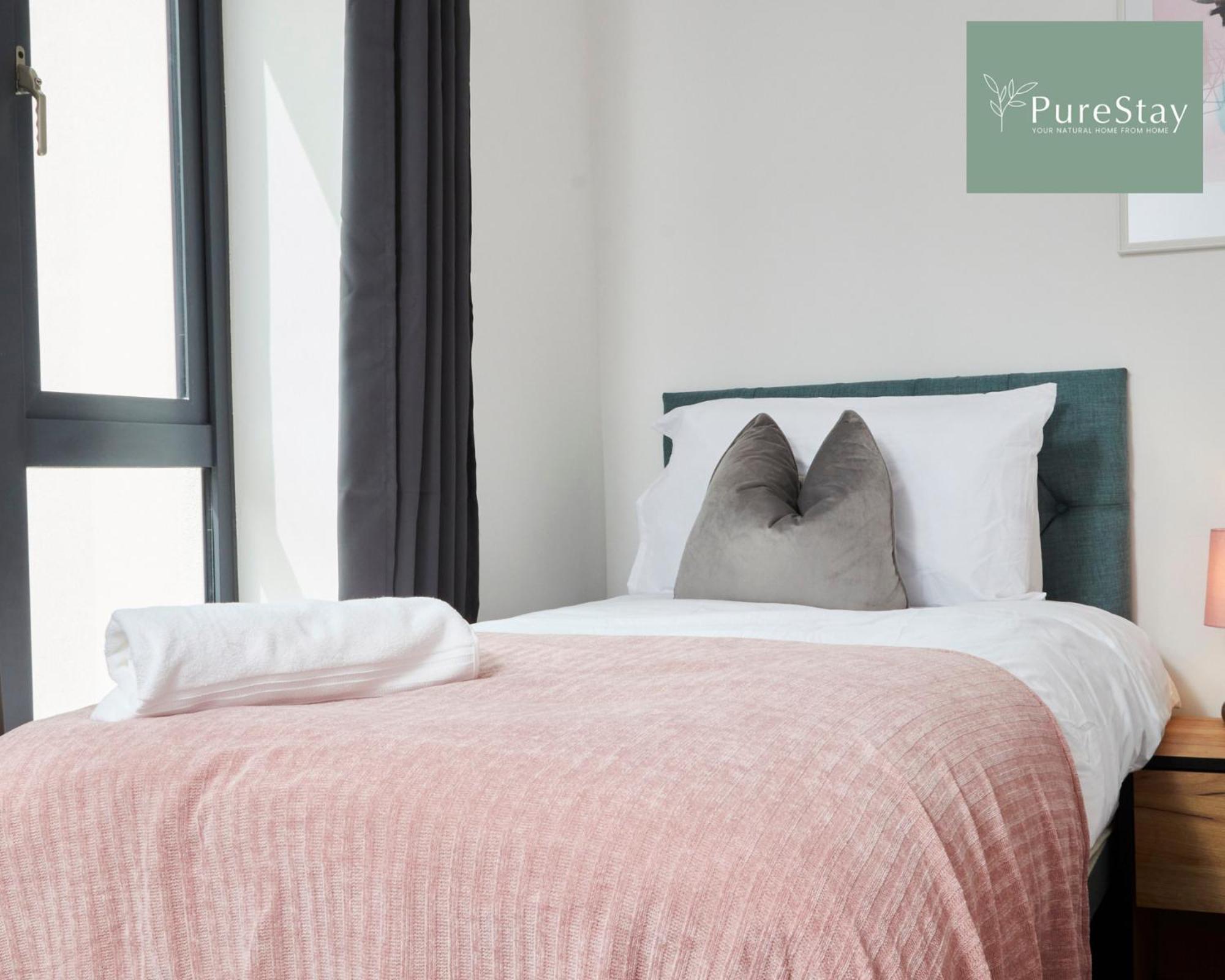 Stunning 5 Bed Manchester House With Parking By Purestay Short Lets & Serviced Accommodation 외부 사진